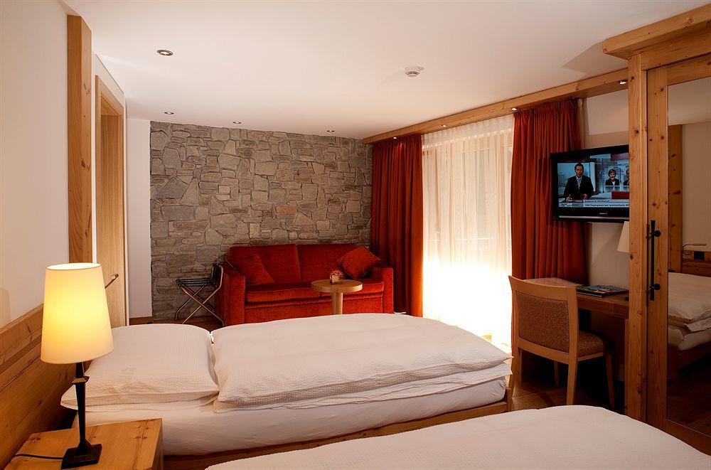 Hotel Phoenix Zermatt Buitenkant foto